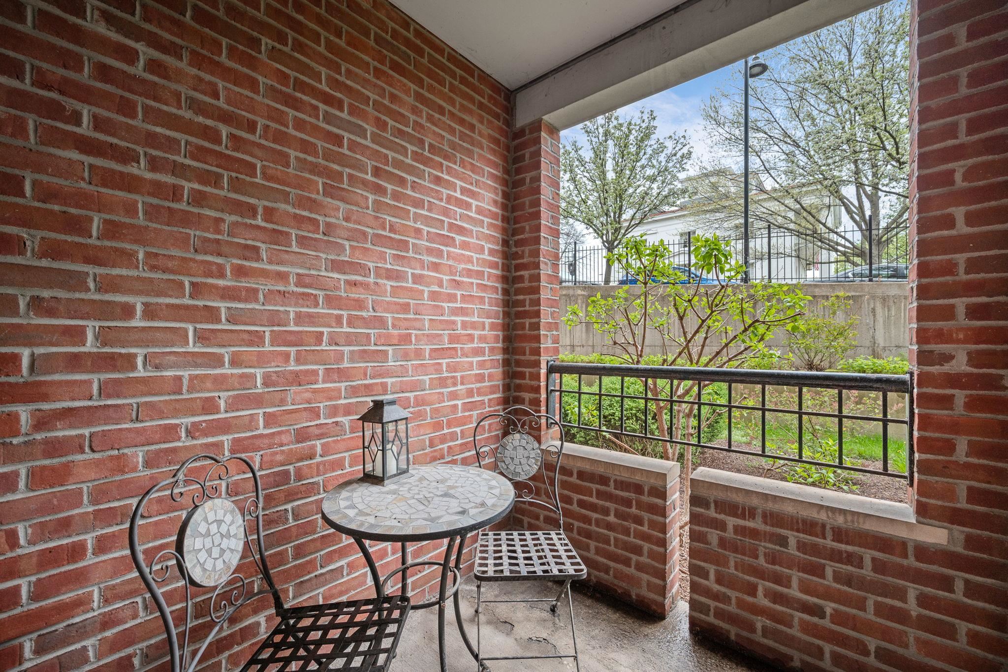 40 College Street, Unit 210 Burlington, VT 05401 - Photo 20 of 34