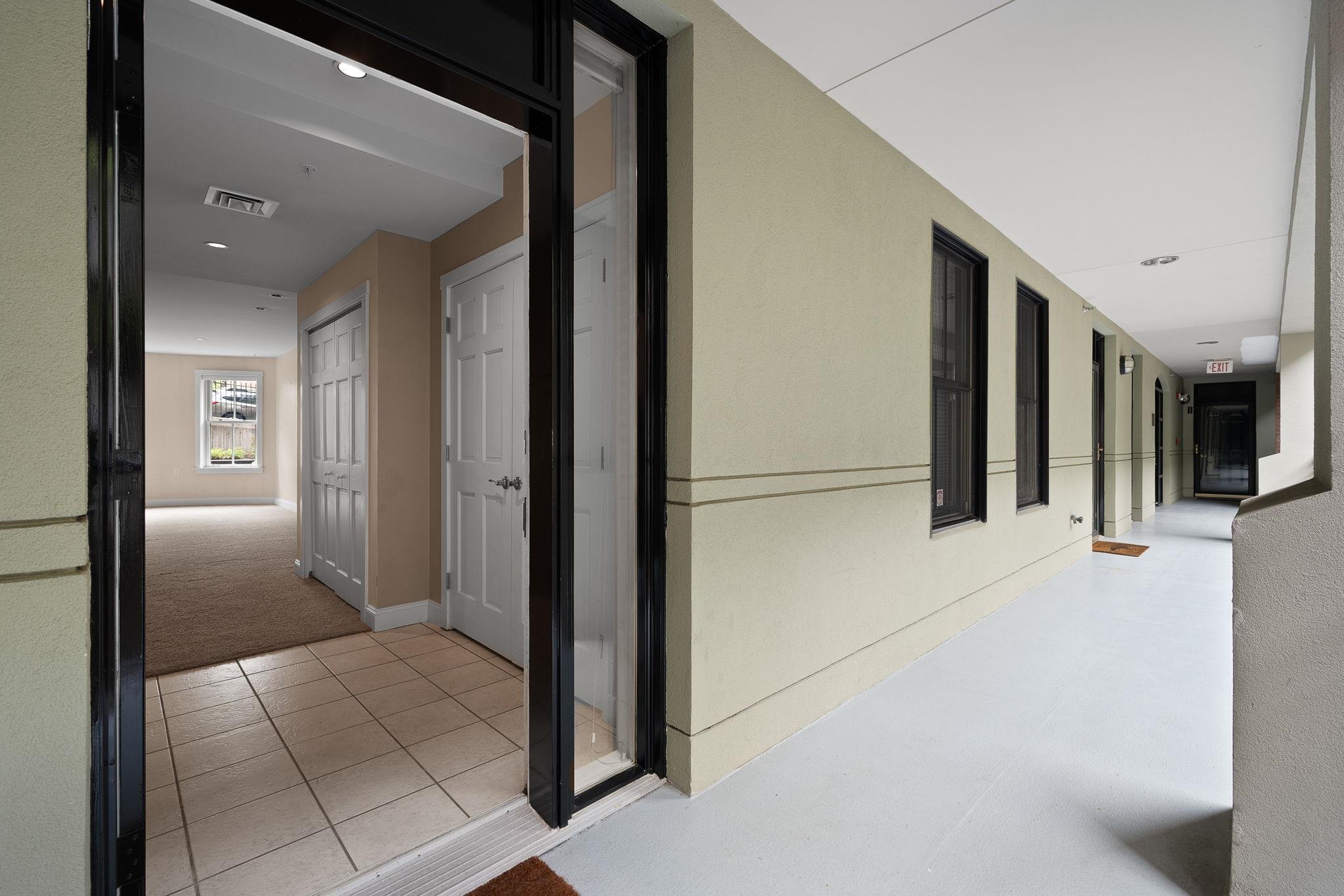 40 College Street, Unit 210 Burlington, VT 05401 - Photo 4 of 34