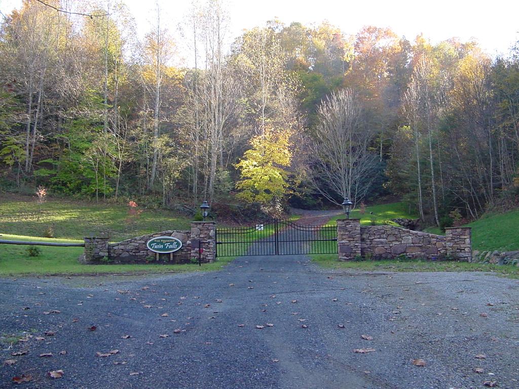 17 Falls View Road Copper Hill, VA 24079 - Photo 1 of 1 Primary Photo