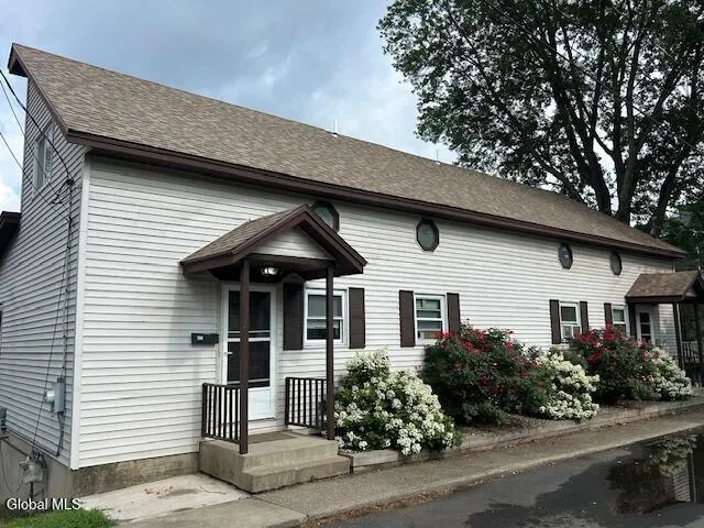 $349,900 | 621-623 1st Avenue, Troy, NY 12182