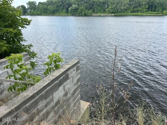 $349,900 | 621-623 1st Avenue, Troy, NY 12182