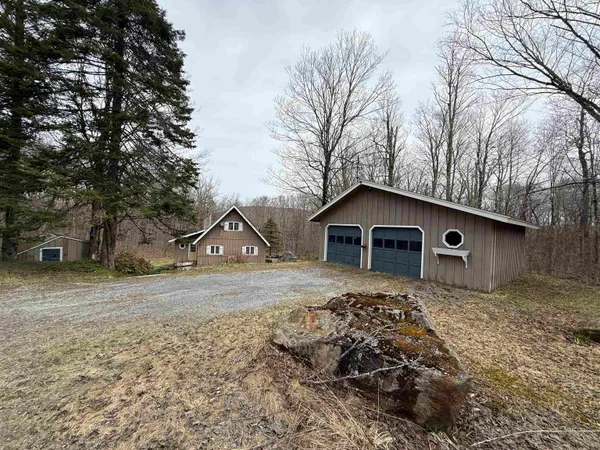 $249,000 | 364 Oberdorf Road, Unit 153, Readsboro, VT 05350