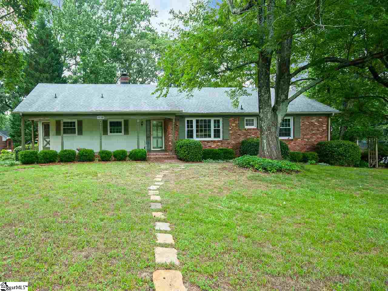 201 Sweetbriar Road Greenville, SC 29615 - Photo 1 of 36 Gallery Image 1