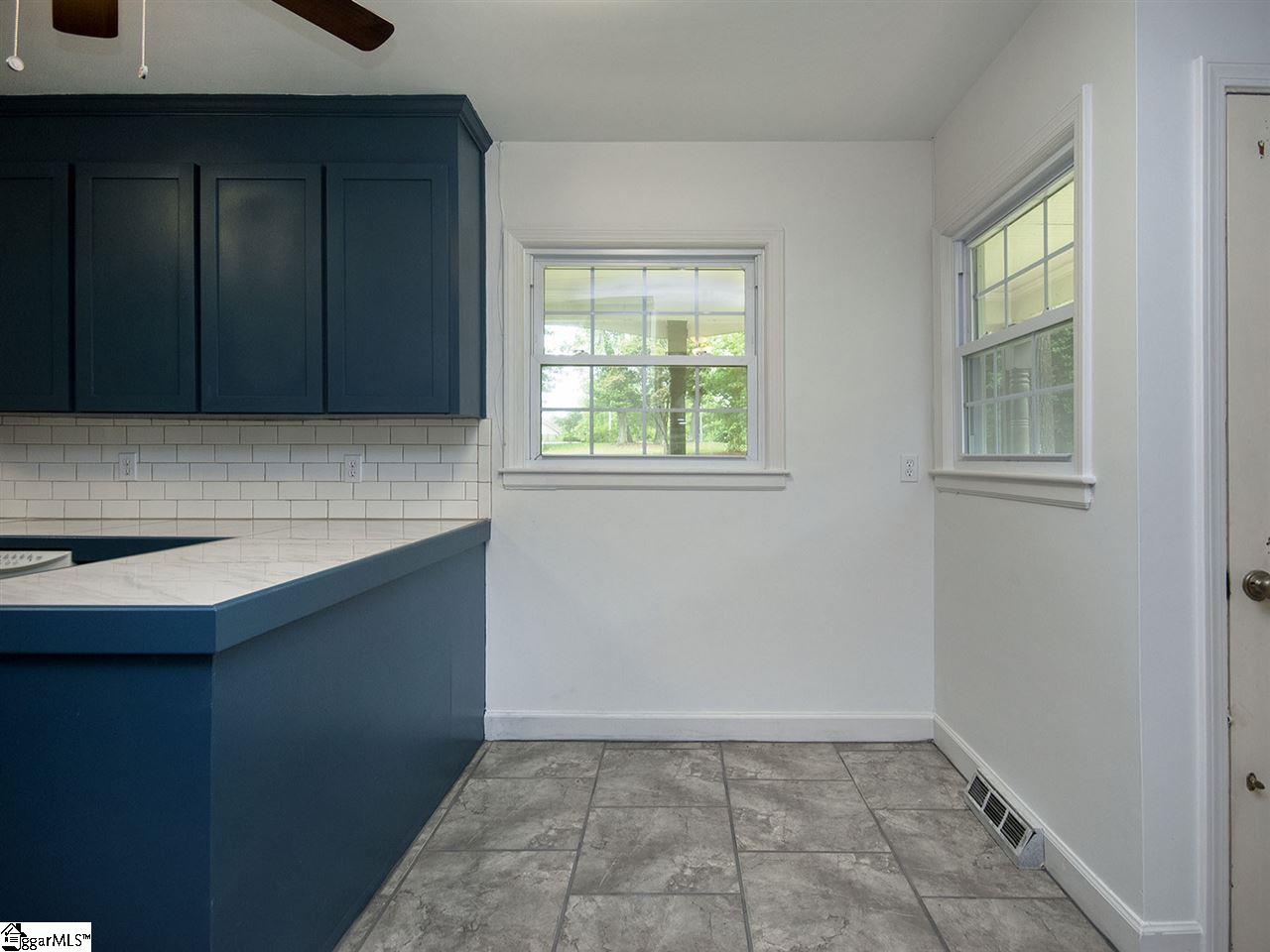 201 Sweetbriar Road Greenville, SC 29615 - Photo 15 of 36 Gallery Image 15