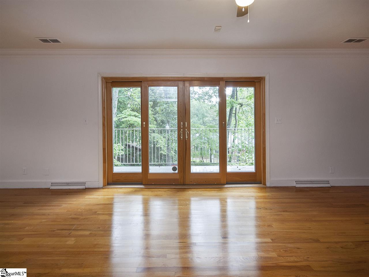 201 Sweetbriar Road Greenville, SC 29615 - Photo 18 of 36 Gallery Image 18