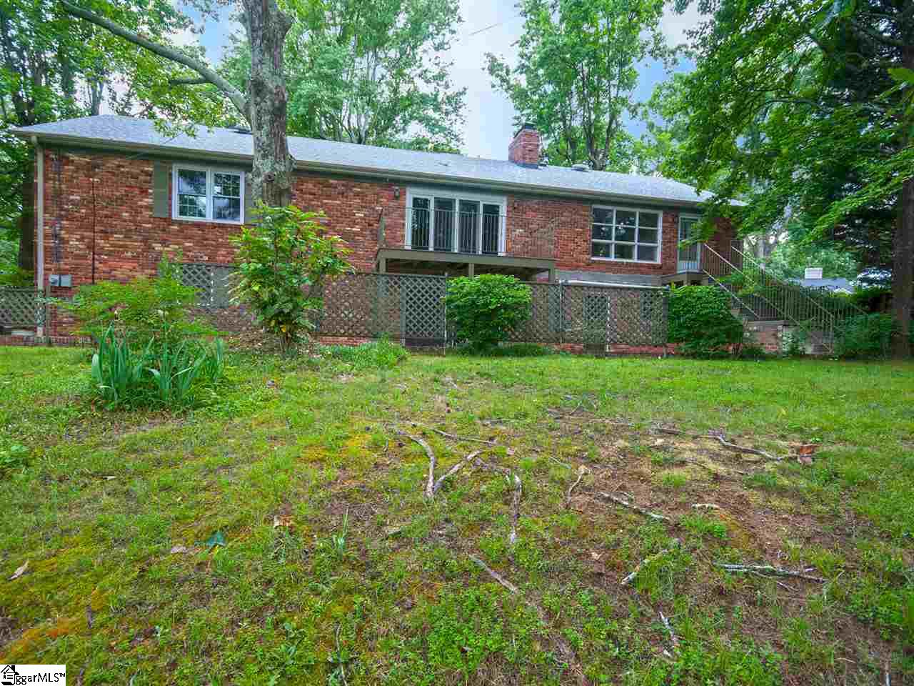 201 Sweetbriar Road Greenville, SC 29615 - Photo 6 of 36 Gallery Image 6