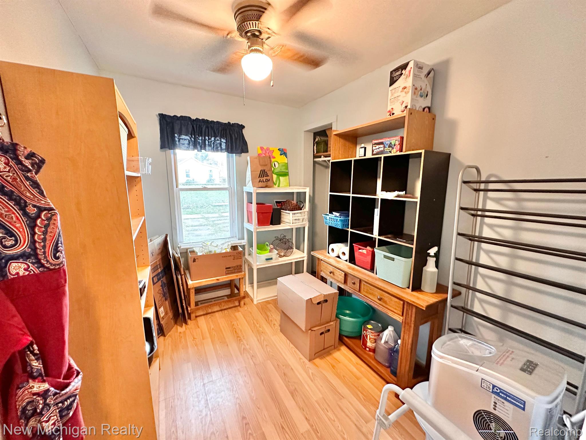 2065 East Judd Road Burton, MI 48529 - Photo 21 of 24 Gallery Image 21
