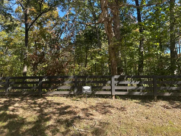 $184,000 | 4276 Taft Highway, Signal Mountain, TN 37377