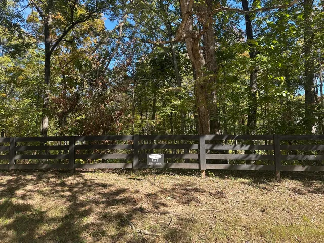 $200,000 | 4276 Taft Highway, Signal Mountain, TN 37377