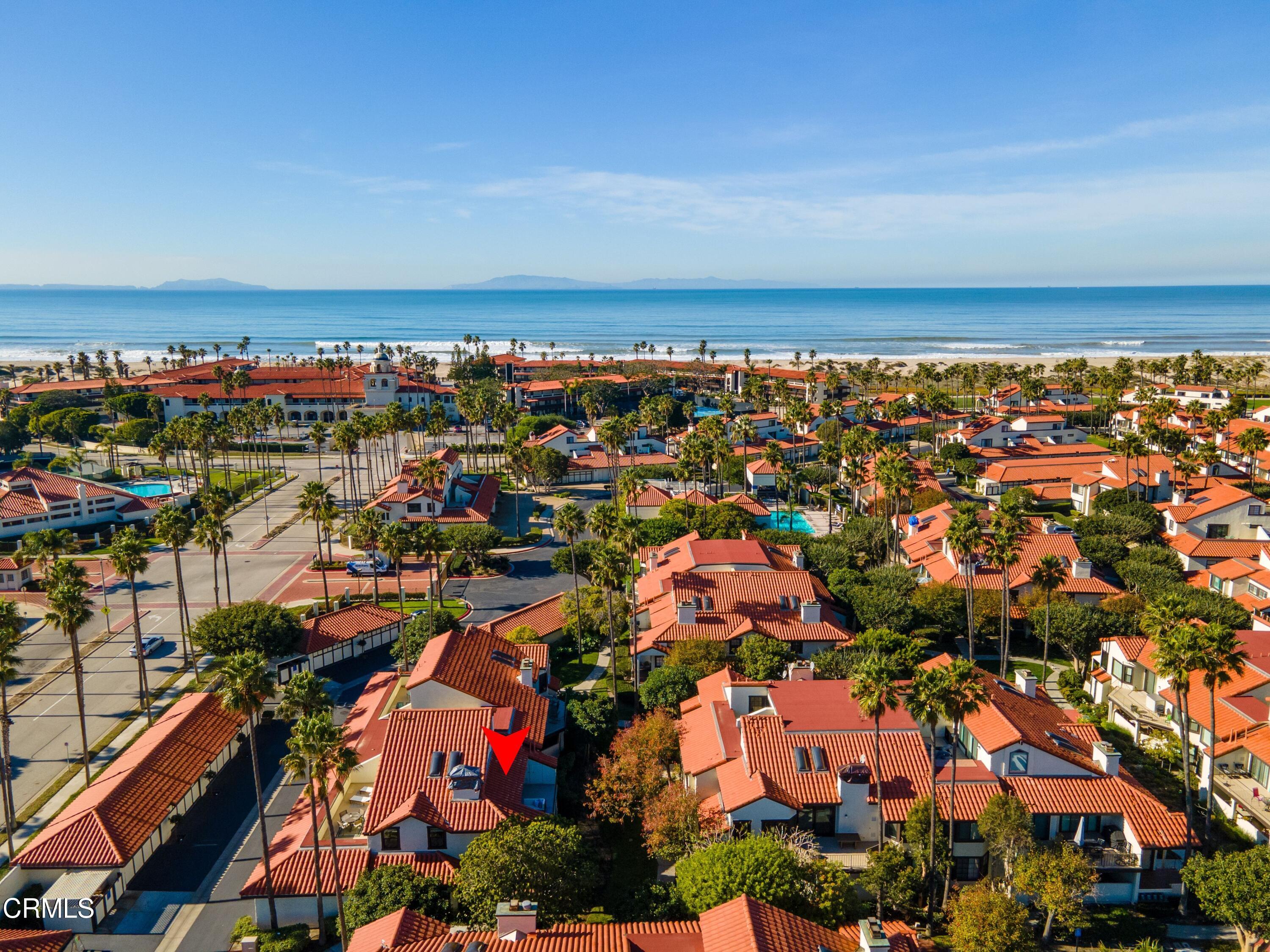 2041 Majorca Drive Oxnard, CA 93035 - Photo 26 of 31 an aerial view of multiple house
