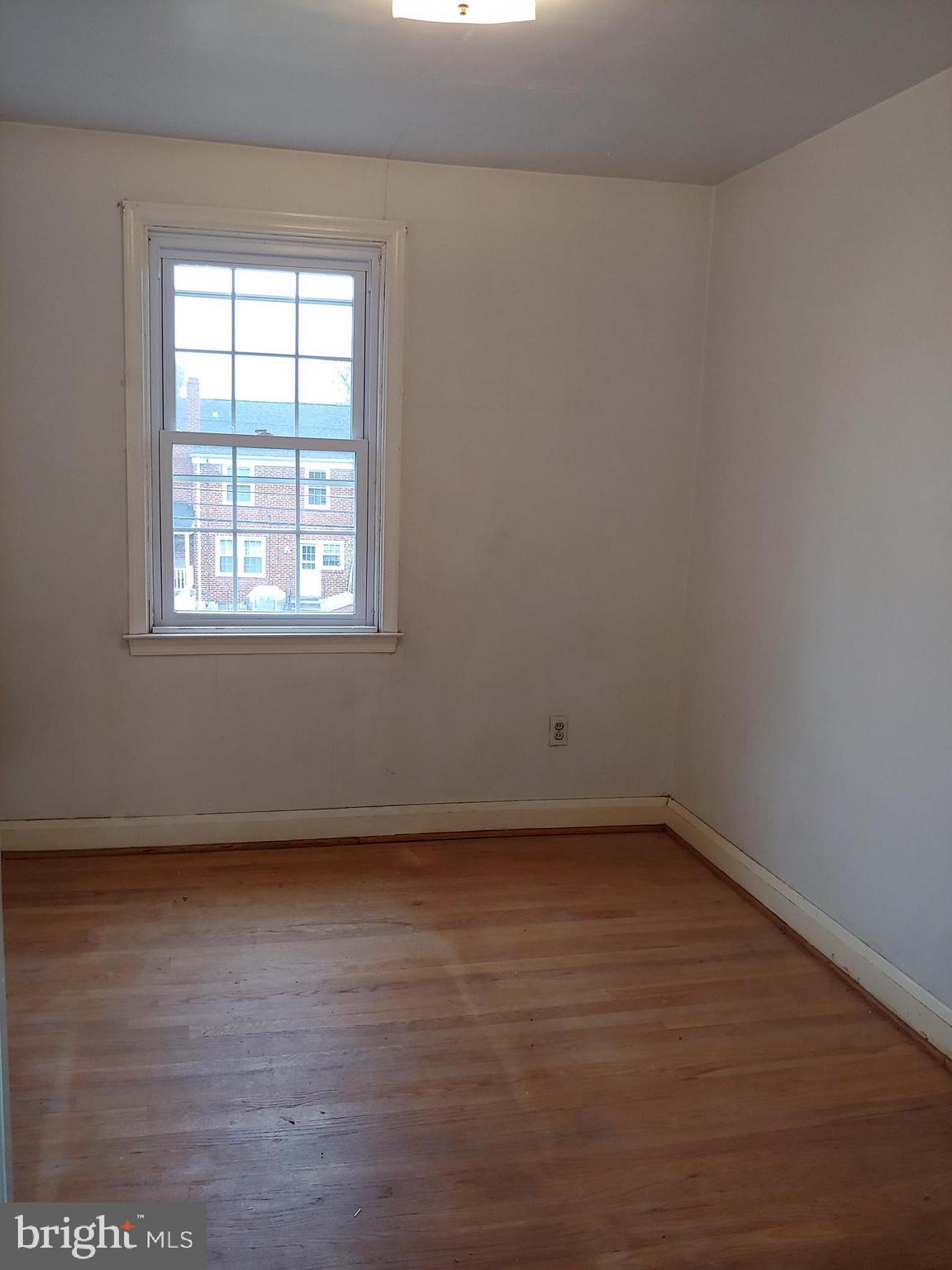 8107 Barksdale Road Towson, MD 21286 - Photo 34 of 55 3rd bedroom