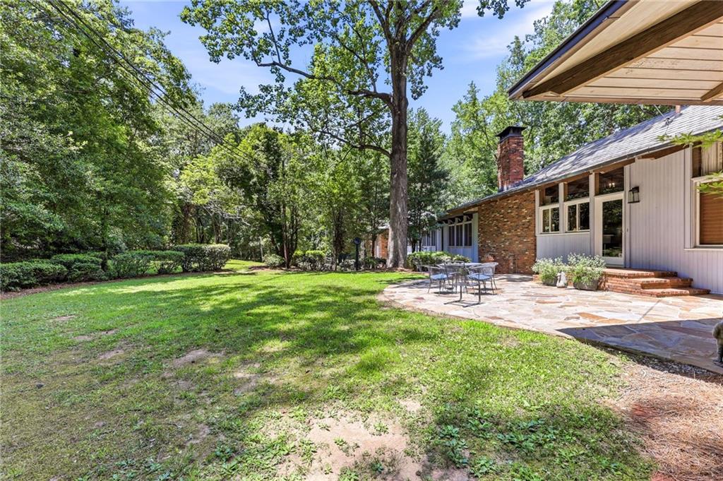 1403 Springdale Road Gainesville, GA 30501 - Photo 15 of 82