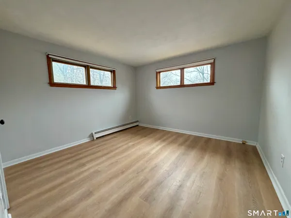 $1,700 | 164 Sycamore Street, Unit 2R, Bristol, CT 06010