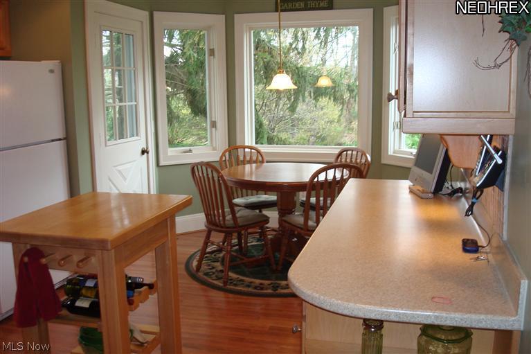 7676 Chagrin Road Chagrin Falls, OH 44023 - Photo 10 of 14 Gallery Image 10
