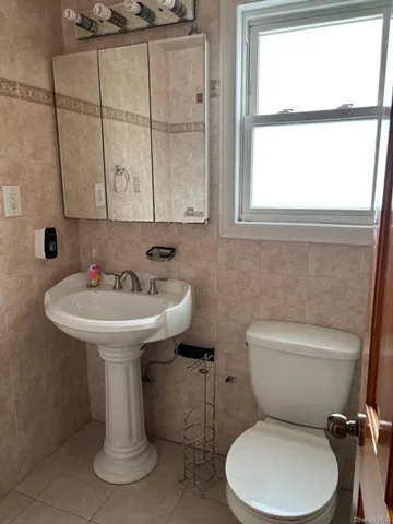 $2,000 | 75-20 167th Street | Hillcrest