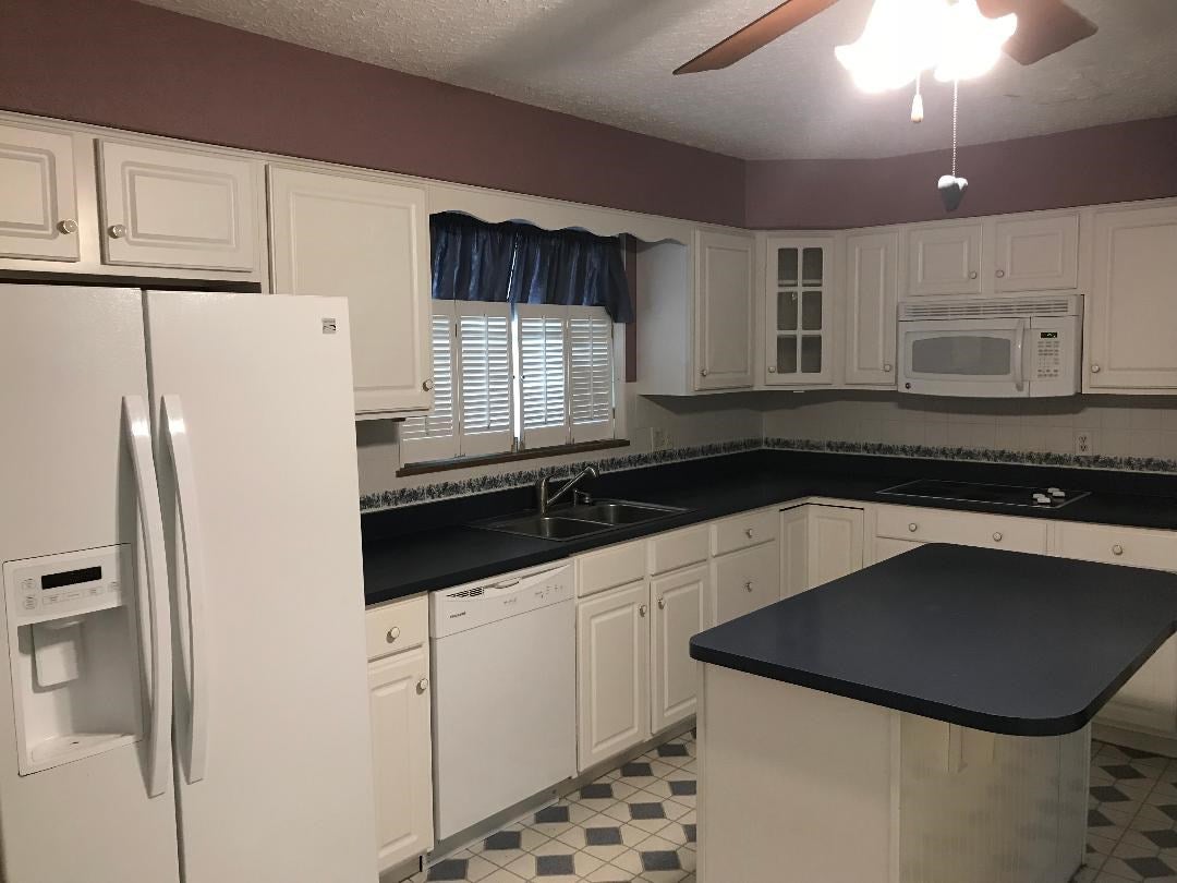 2511 Kirby Road Milton, WV 25541 - Photo 3 of 16 Gallery Image 3