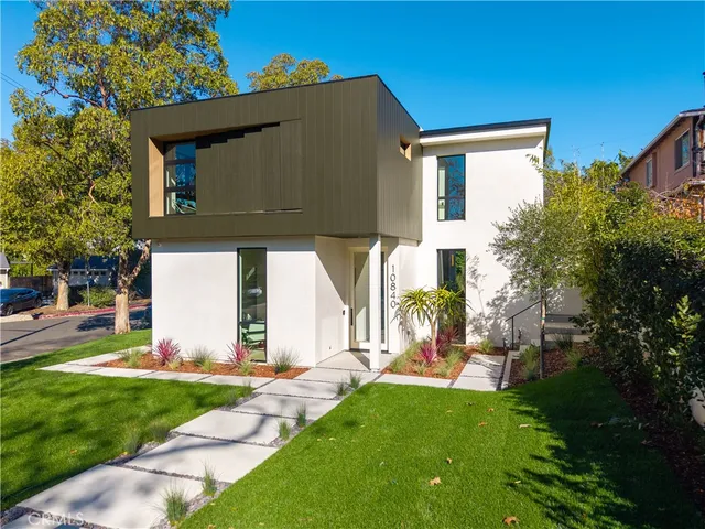 $3,695,000 | 10840 Queensland Street, Los Angeles, CA 90034