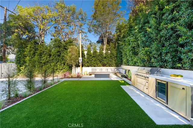 $3,695,000 | 10840 Queensland Street, Los Angeles, CA 90034