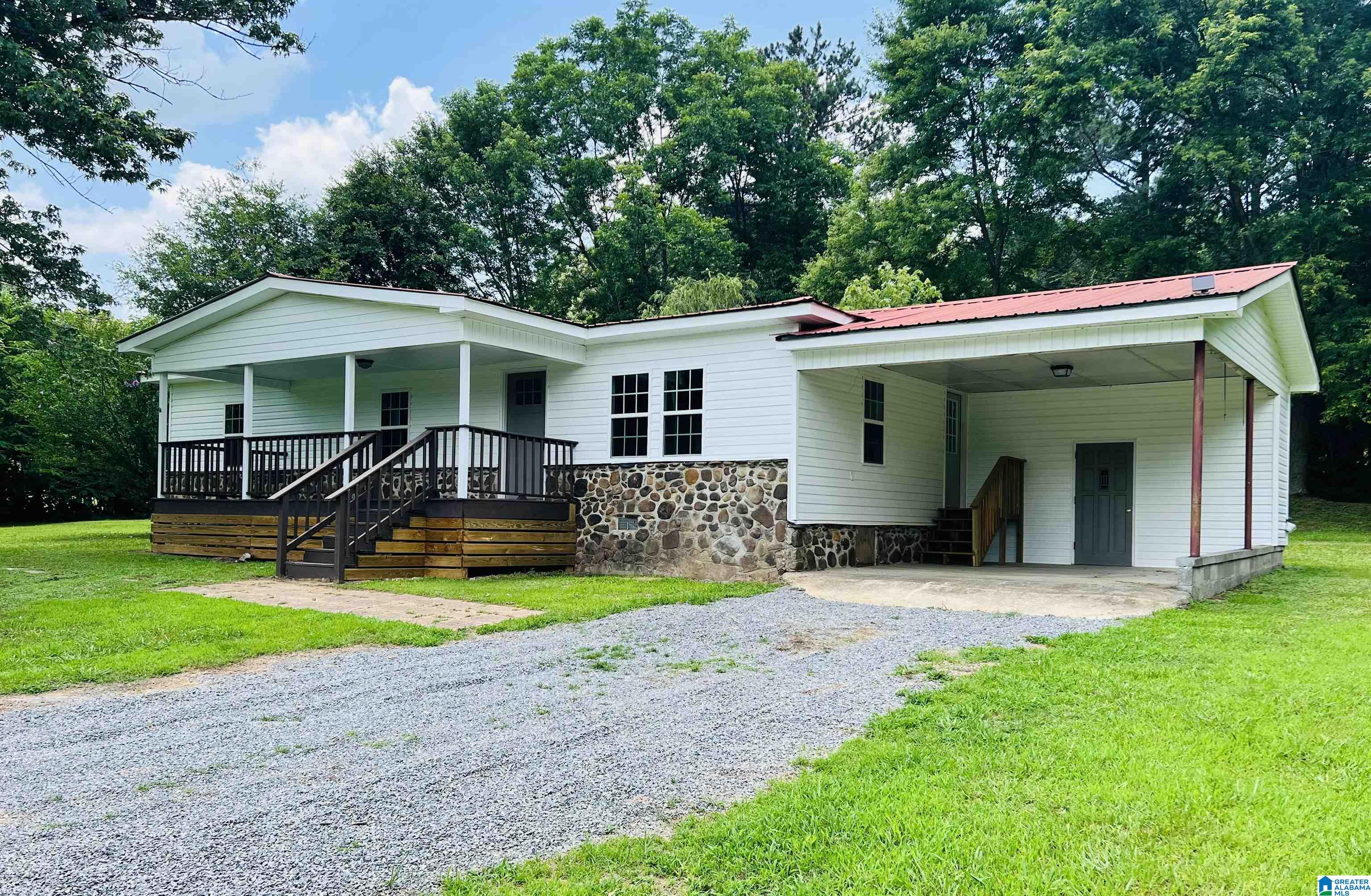 257 Frank Smith Road Blountsville, AL 35031 - Photo 2 of 18