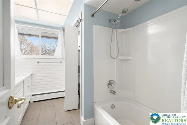 $415,000 | 621 Arndt Road, Easton, PA 18040