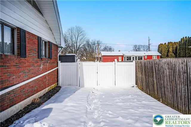 $415,000 | 621 Arndt Road, Easton, PA 18040