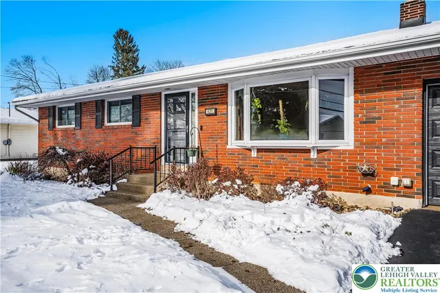 $415,000 | 621 Arndt Road, Easton, PA 18040