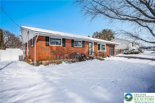 $415,000 | 621 Arndt Road, Easton, PA 18040