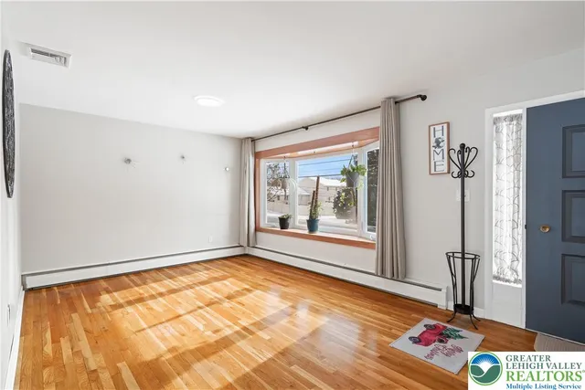 $415,000 | 621 Arndt Road, Easton, PA 18040