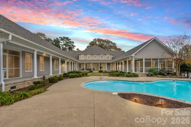 $1,975,000 | 393 Youngs Bend Road, Kershaw, SC 29067