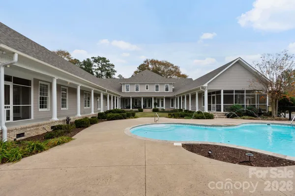 $1,975,000 | 393 Youngs Bend Road, Kershaw, SC 29067