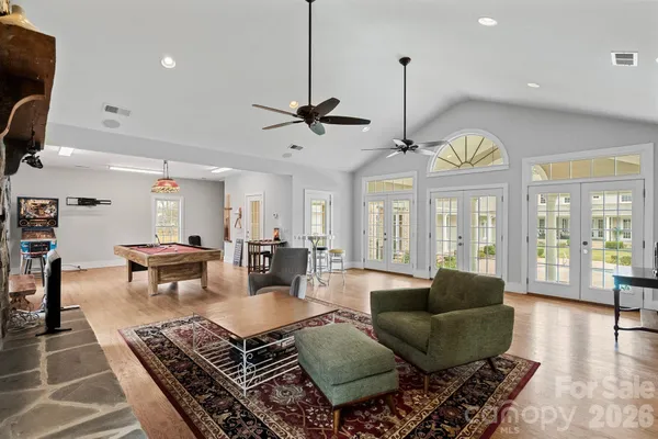 $1,975,000 | 393 Youngs Bend Road, Kershaw, SC 29067