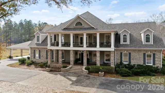$1,975,000 | 393 Youngs Bend Road, Kershaw, SC 29067