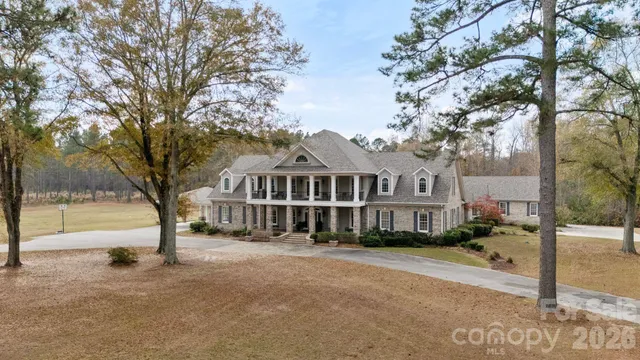 $1,975,000 | 393 Youngs Bend Road, Kershaw, SC 29067