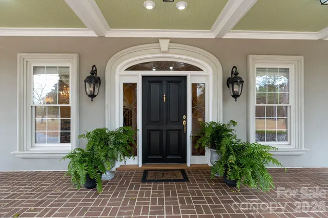 $1,975,000 | 393 Youngs Bend Road, Kershaw, SC 29067