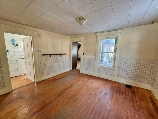 $280,000 | 55 West Side Drive, Verona Island, ME 04416