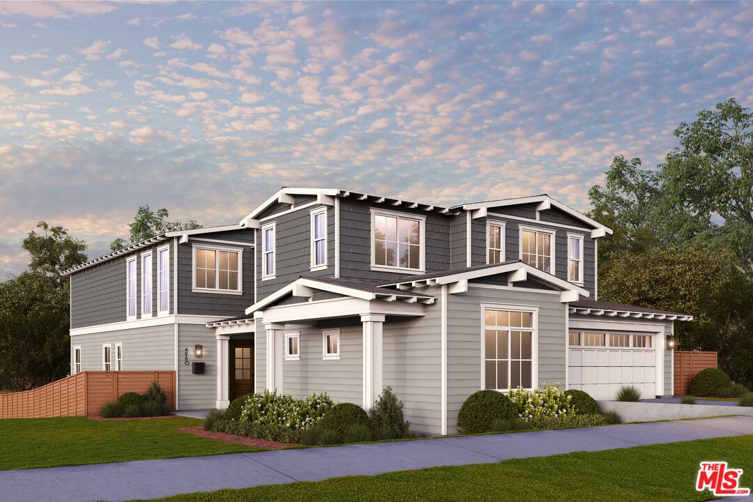 927 9th Street Manhattan Beach, CA 90266 - Photo 2 of 9