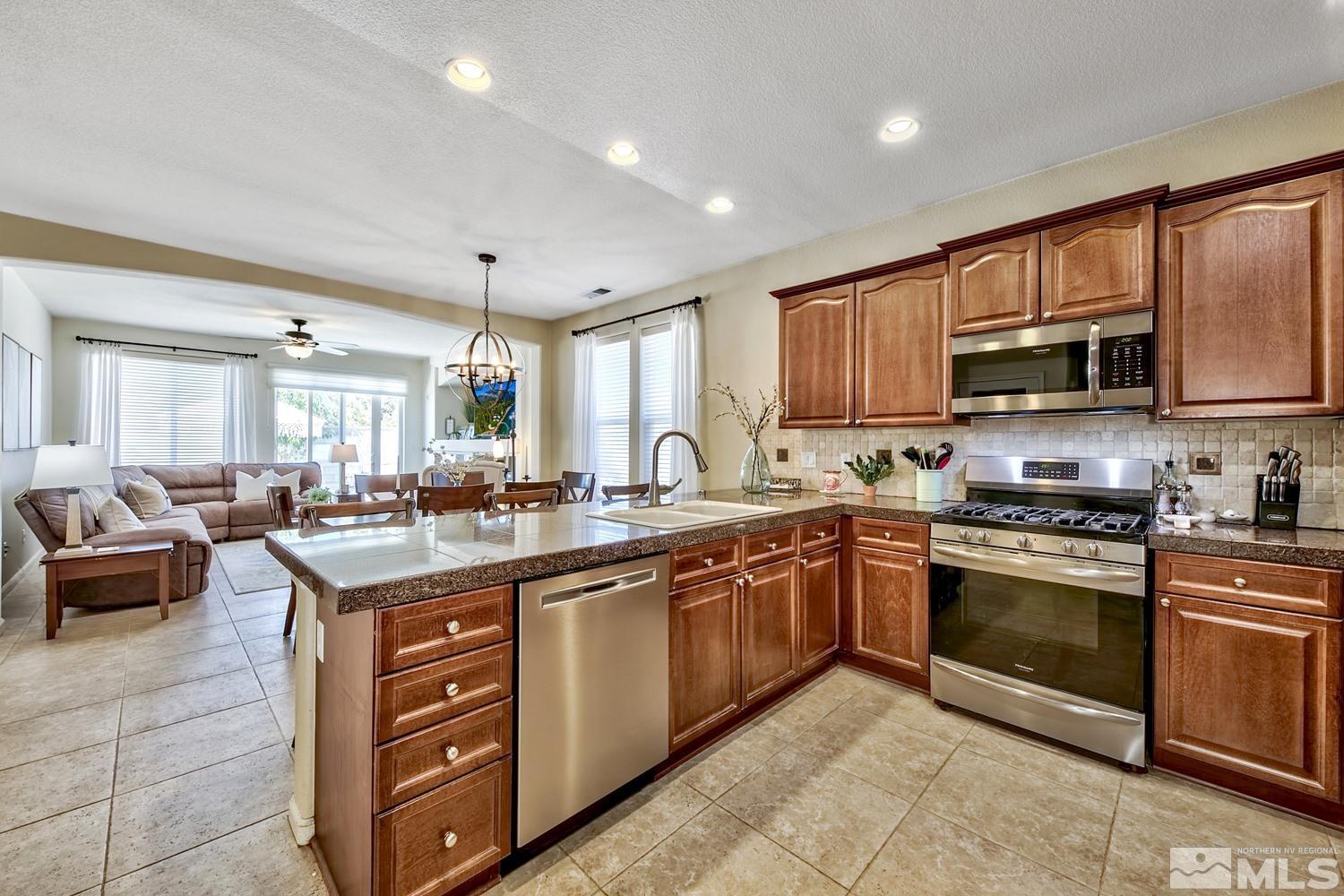 9005 Jack Hammer Drive Reno, NV 89521 - Photo 5 of 21 Photo 5