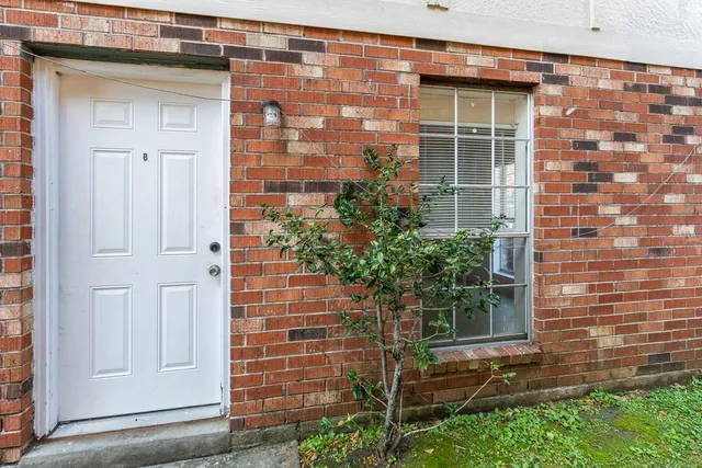 $1,250 | 55 Brandon Hall Drive, Unit B, Destrehan, LA 70047