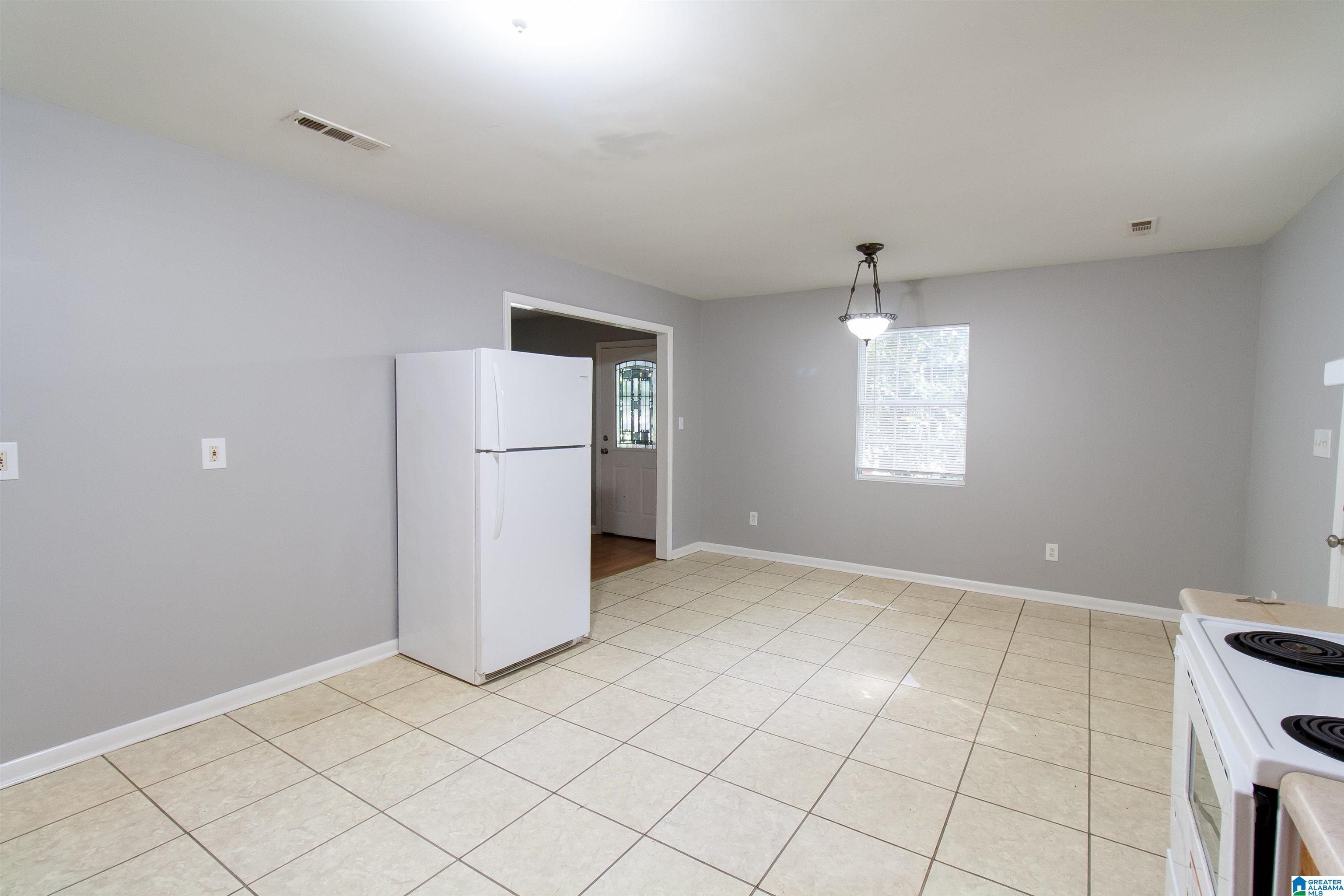 2524 17th Street Southwest Birmingham, AL 35208 - Photo 4 of 13