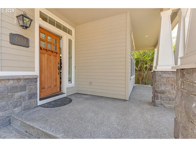 $894,900 | 4920 Northwest 146th Place, Portland, OR 97229