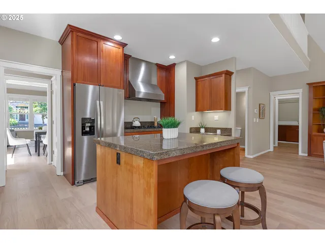 $894,900 | 4920 Northwest 146th Place, Portland, OR 97229