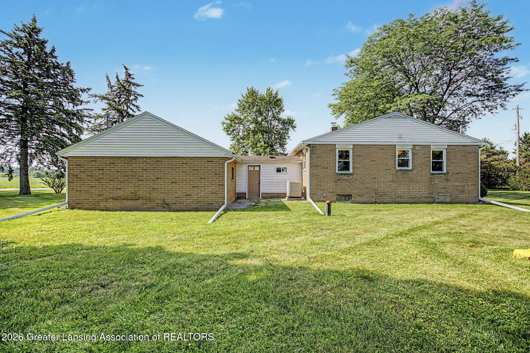 13345 West Clark Road Eagle, MI 48822 - Photo 26 of 32 26-web-or-mls-CQ1A3800