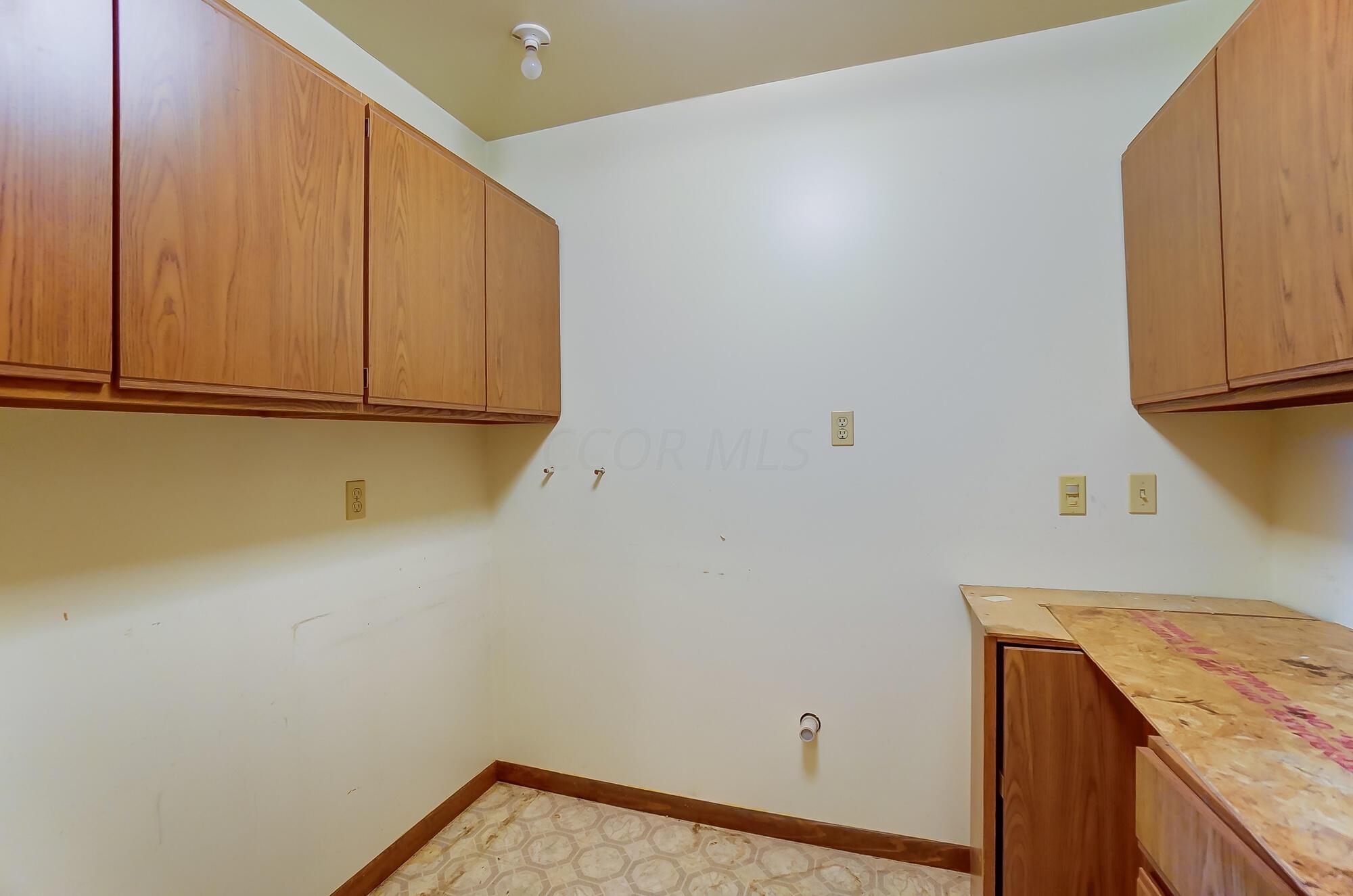 5937 South Old State Road Lewis Center, OH 43035 - Photo 43 of 116 047