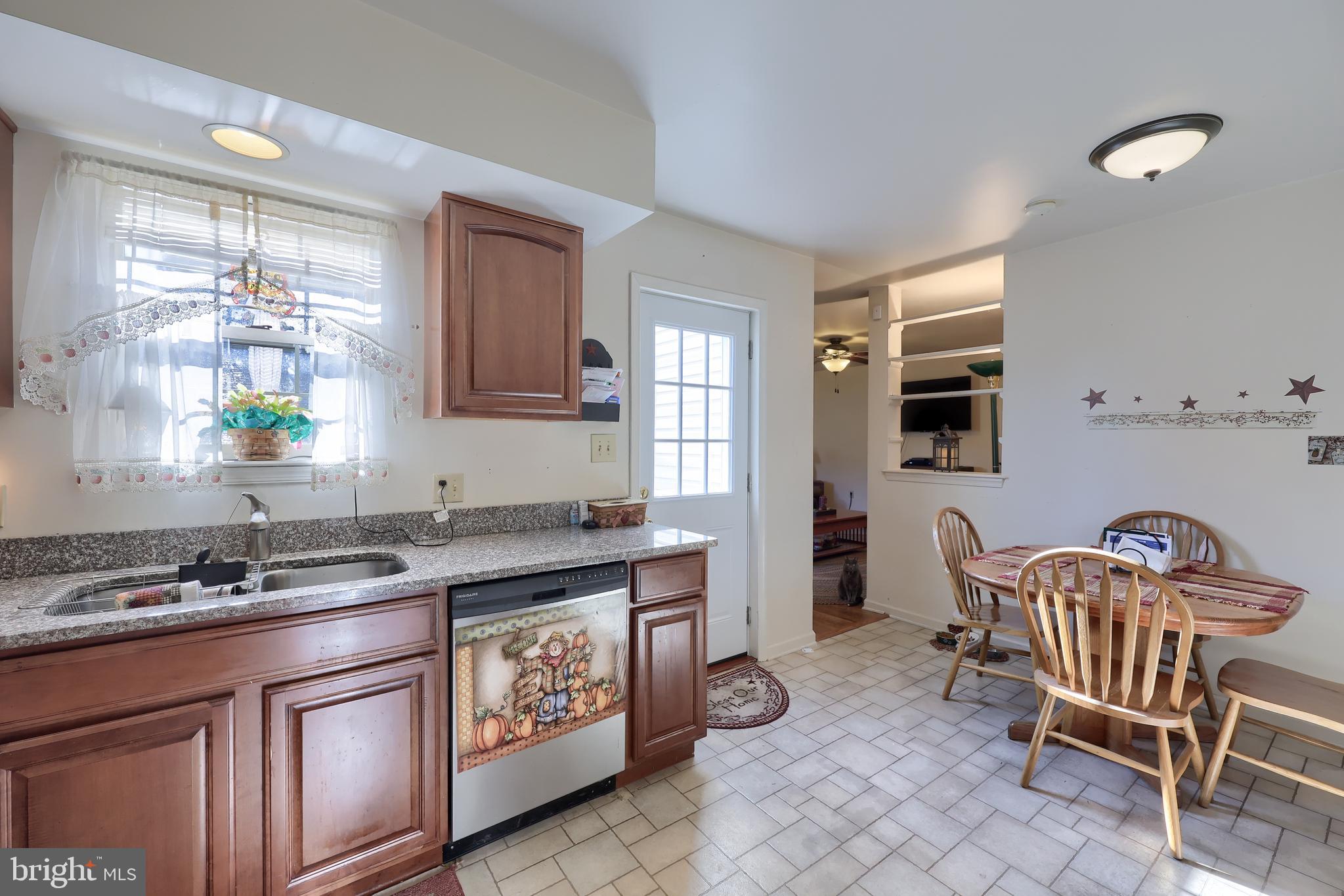 3100 Sundial Road Dover, PA 17315 - Photo 9 of 36 Gallery Image 9
