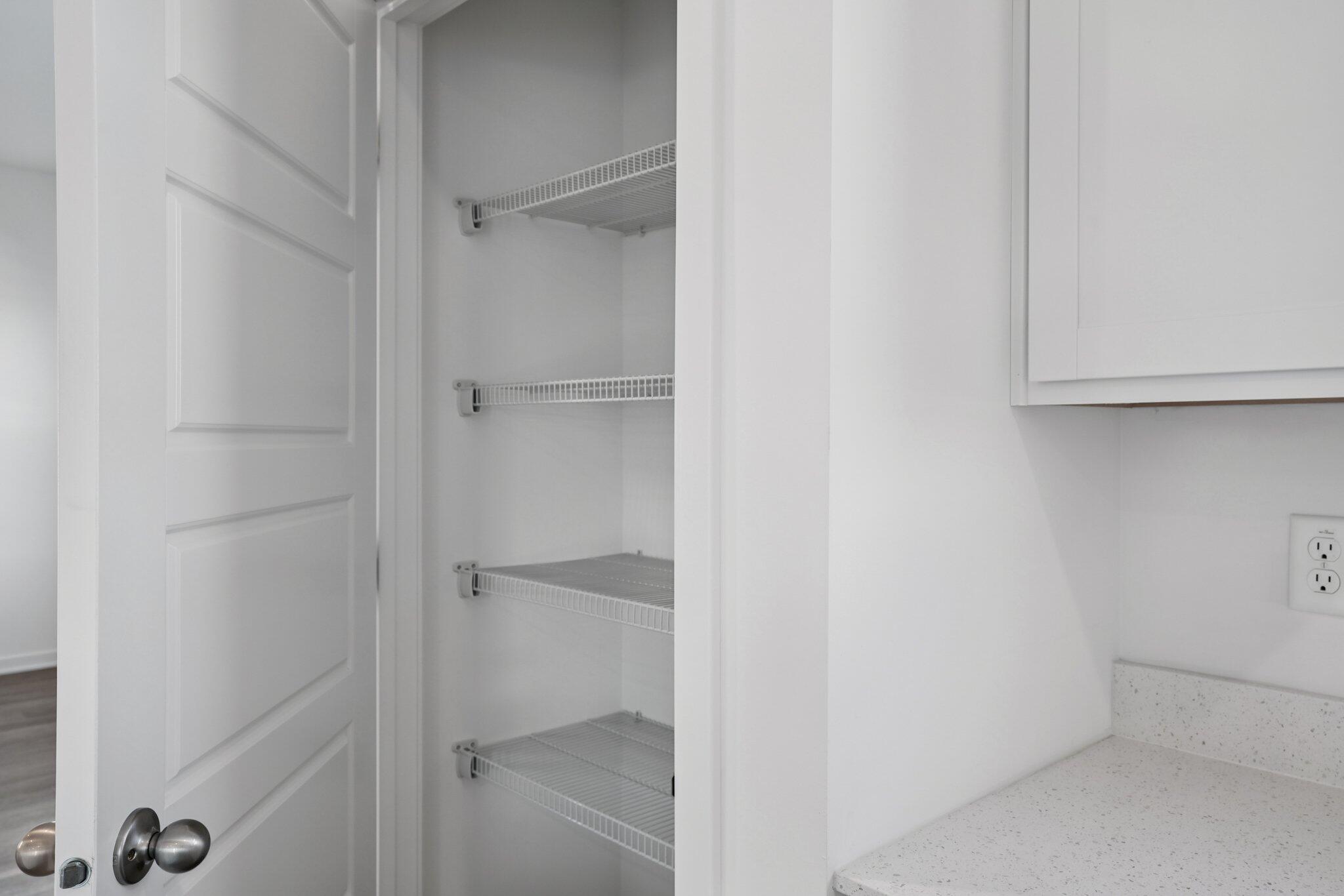 7038 Oakmont Road Mount Pleasant, WI 53403 - Photo 18 of 46 20-web-or-mls-Oakmont Rd-S2012-020