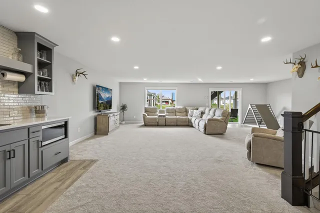 $859,000 | 15450 110th Avenue North, Dayton, MN 55369