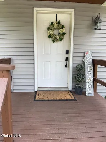 $299,500 | 4 Mill Street, Lake Luzerne, NY 12846