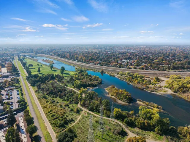 $224,900 | 2241 Woodside Lane, Unit 4, Sacramento, CA 95825