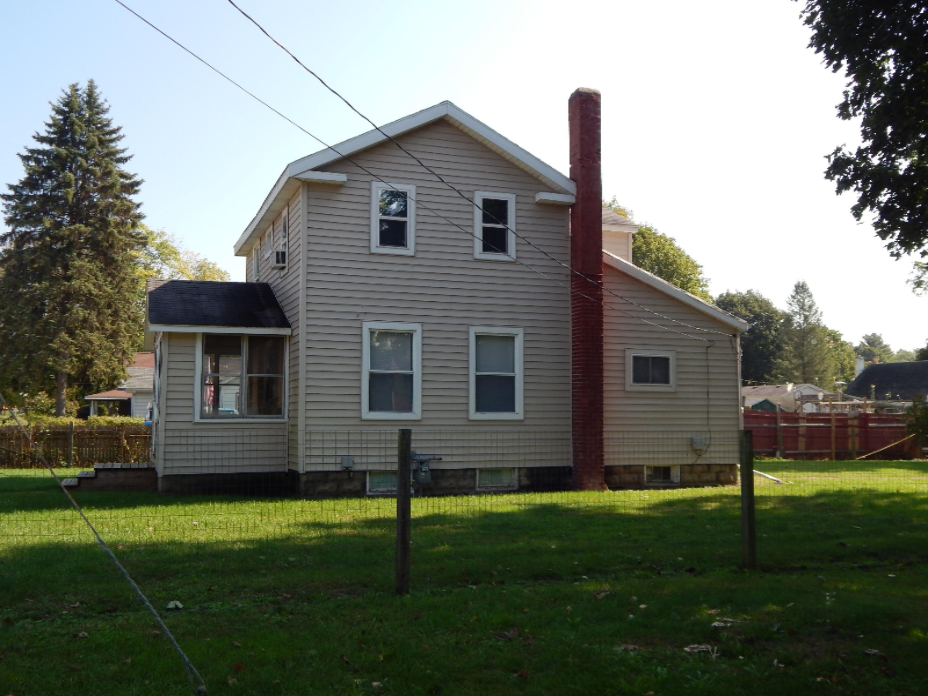 403 6th Avenue Three Rivers, MI 49093 - Photo 3 of 27 DSCN3897
