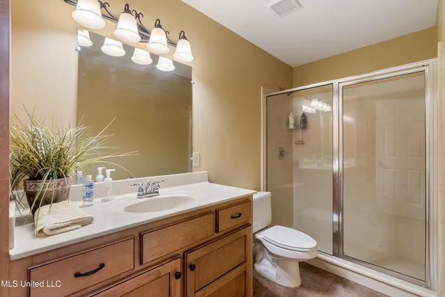 $799,000 | 1381 South Old Highway, Holly Springs, MS 38635